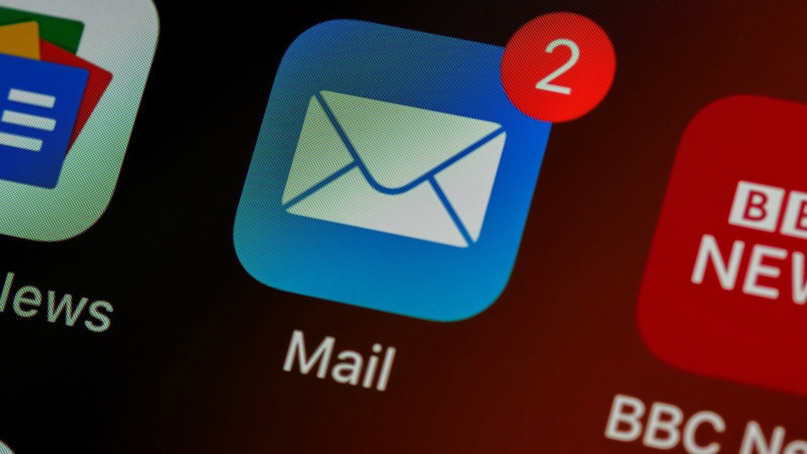 How to Recognize and Avoid Phishing Scams