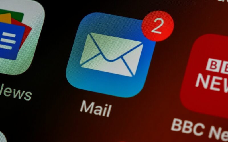 How to Recognize and Avoid Phishing Scams